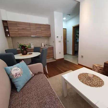 Lux - Balkan Hil 1 Apartman