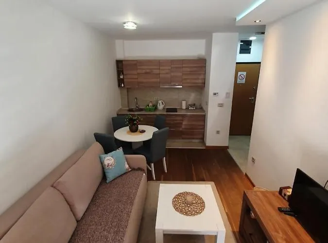 Lux - Balkan Hil 1 *