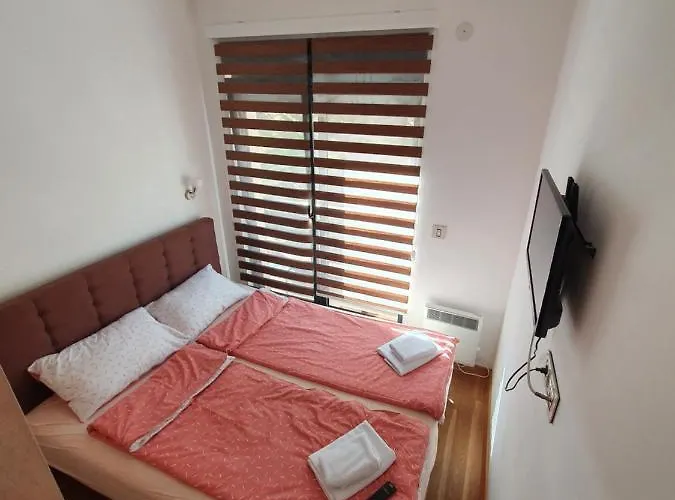 Lux - Balkan Hil 1 Lejlighed